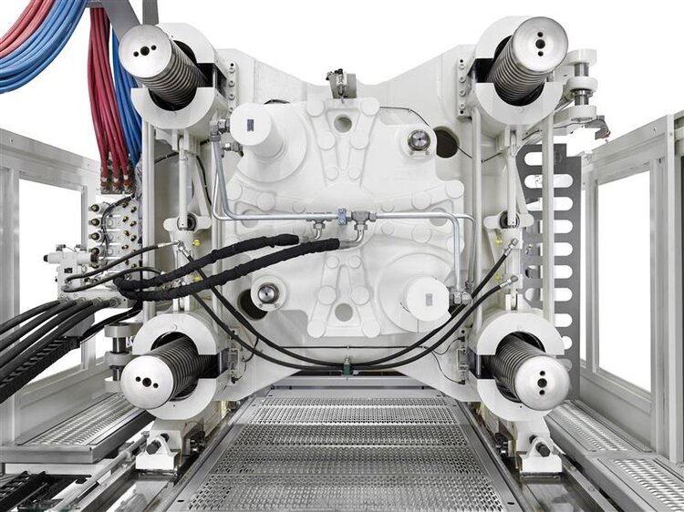 powerMolding (6,500 – 16,000 kN) | KraussMaffei Group